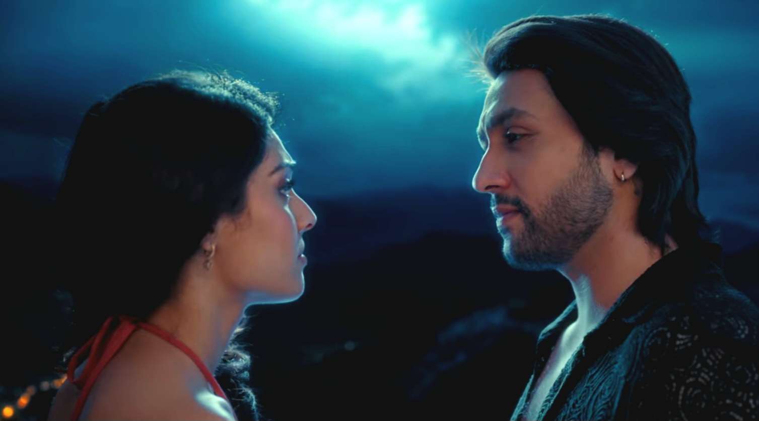 Adhyayan Suman And Divita Rai Star In Shayad From Main Na Raha Mera