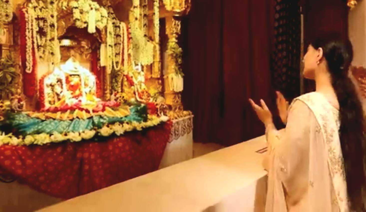 Jai Dev Jai Dev Siddhivinayak Aarti: Jaya Kishori And Talented Singer Amol Dangi Mesmerized Audience With Their Devotional Rendition Of The Iconic Siddhivinayak Aarti